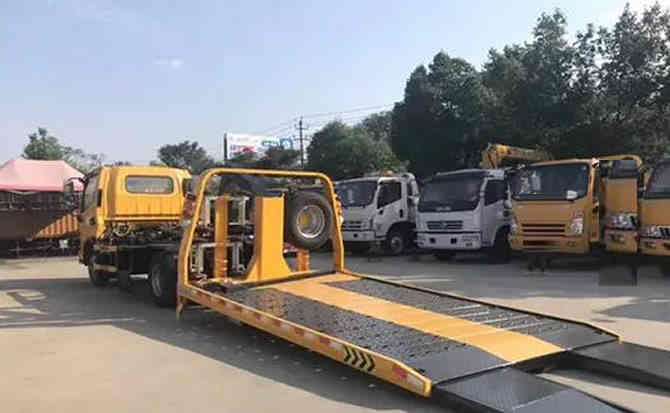 景宁汽车中途维修案例